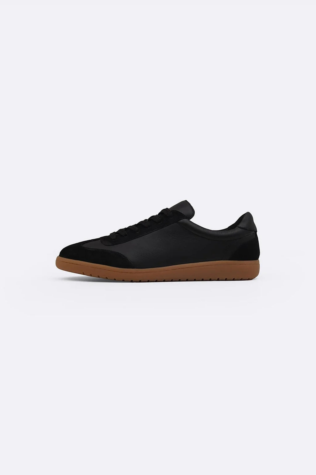 STREETWEAR LOW-TOP LEATHER SNEAKERS
