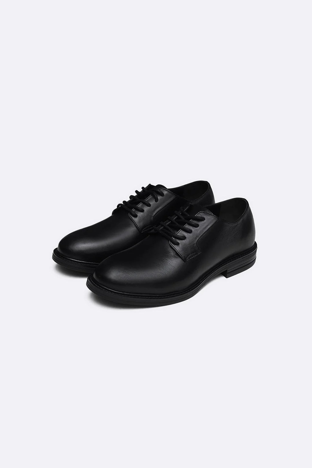 CLASSIC LEATHER DERBI SHOES