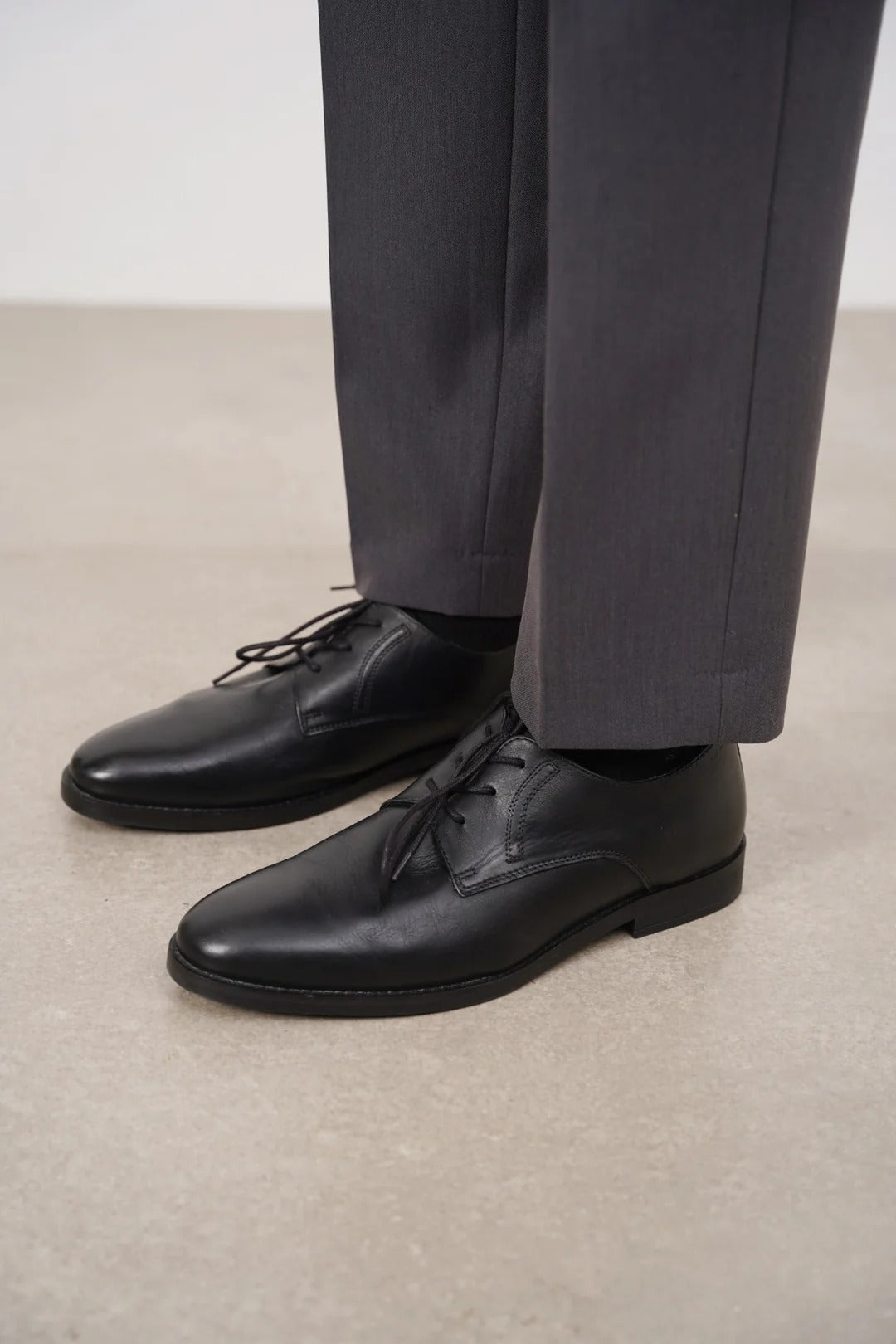 FORMAL LEATHER DERBY