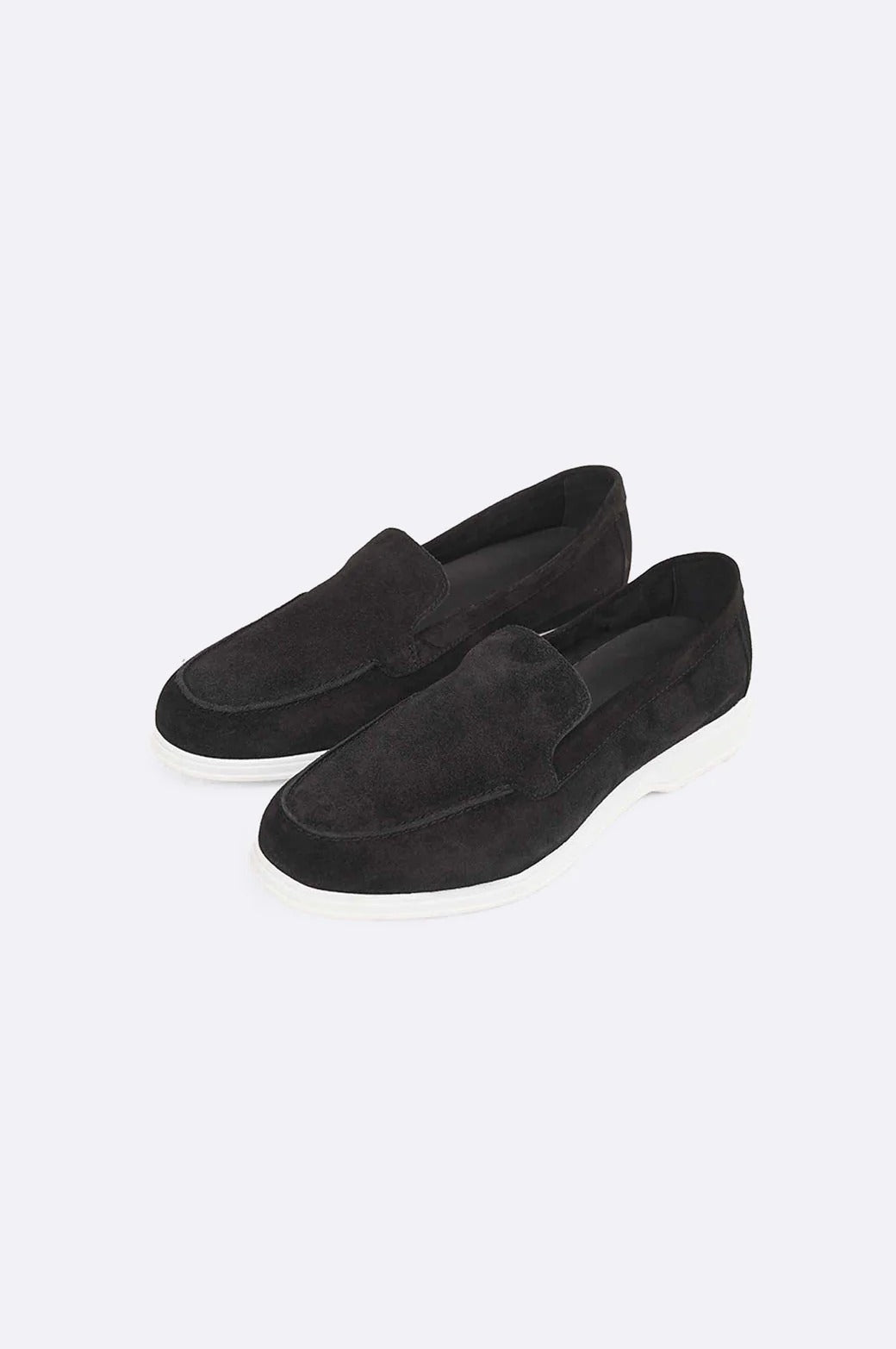 ESSENTIAL LEATHER LOAFERS