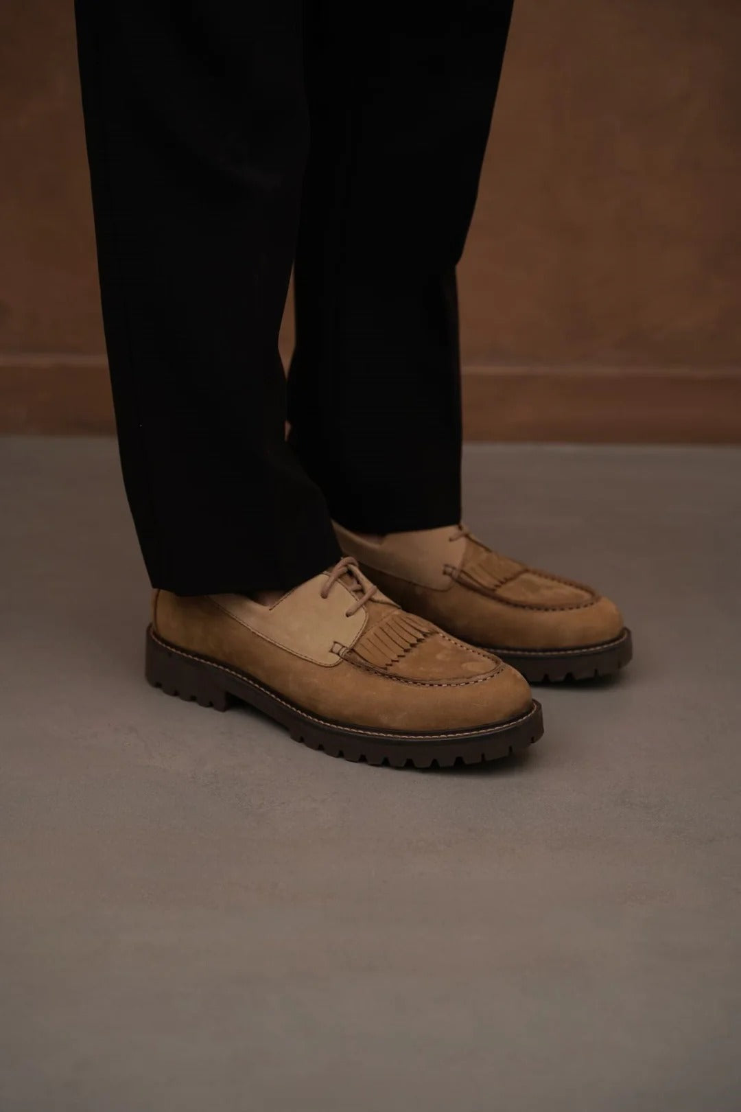 LEATHER MOC-TOE SHOES